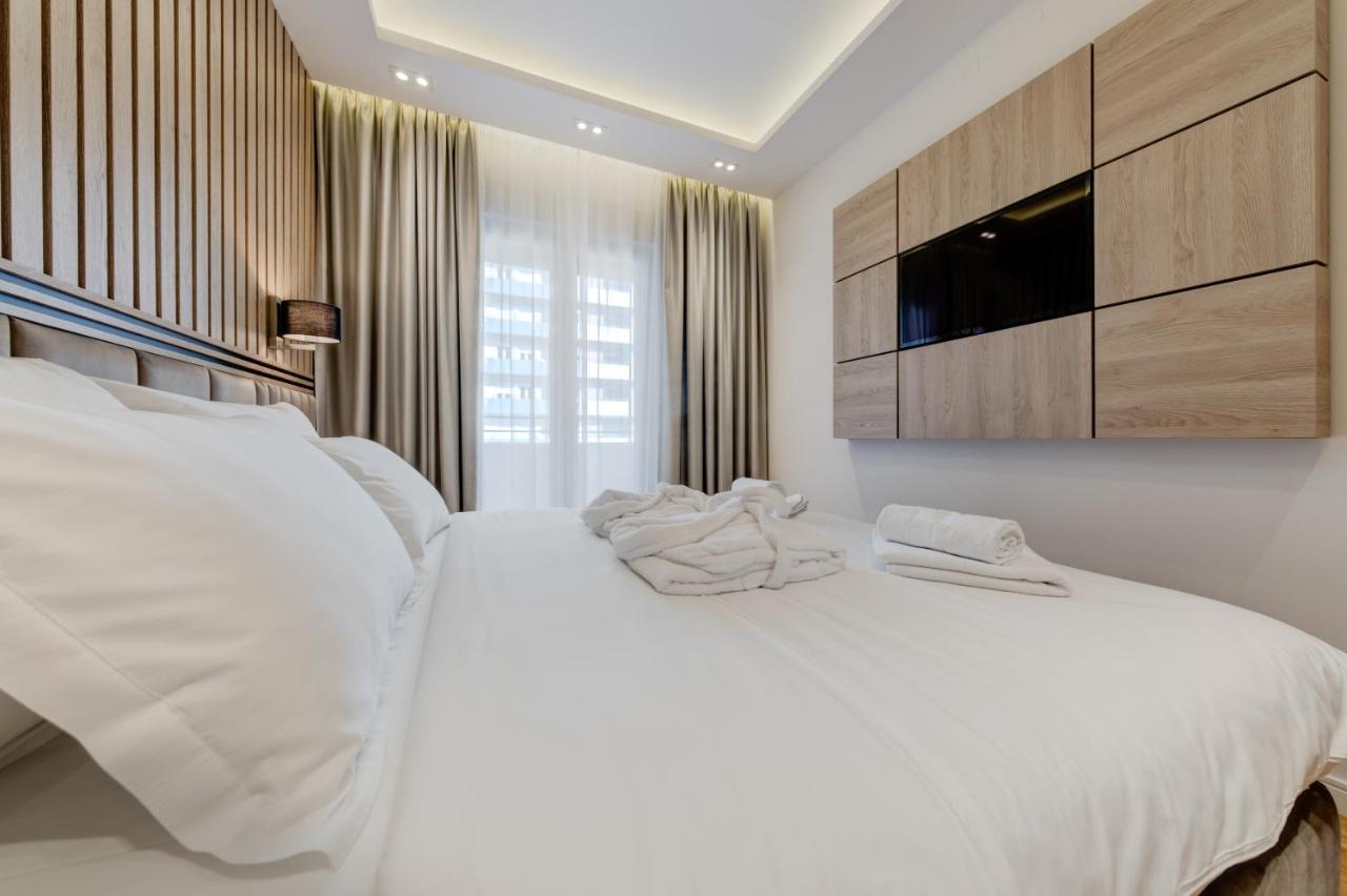 Apart Compliment Podgorica Bagian luar foto