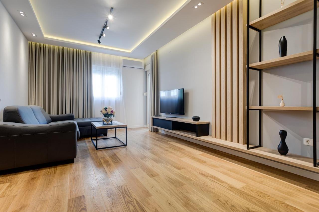 Apart Compliment Podgorica Bagian luar foto