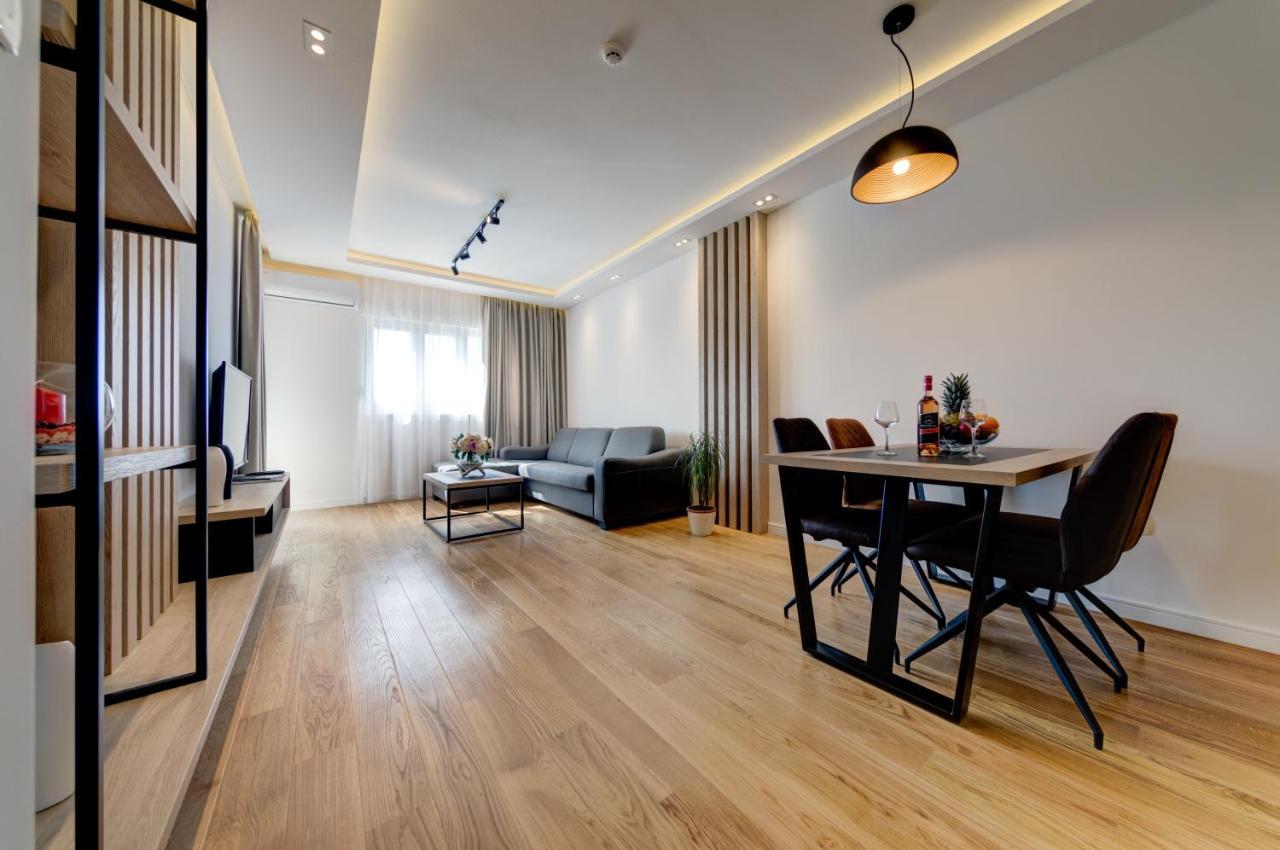 Apart Compliment Podgorica Bagian luar foto