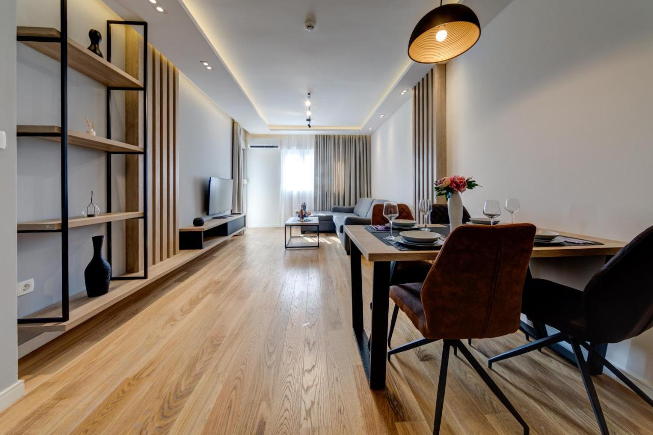 Apart Compliment Podgorica Bagian luar foto