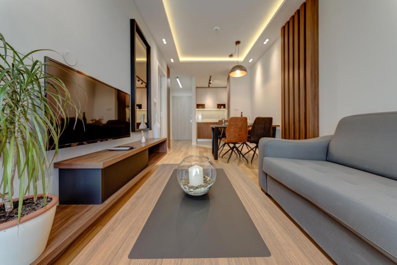 Apart Compliment Podgorica Bagian luar foto