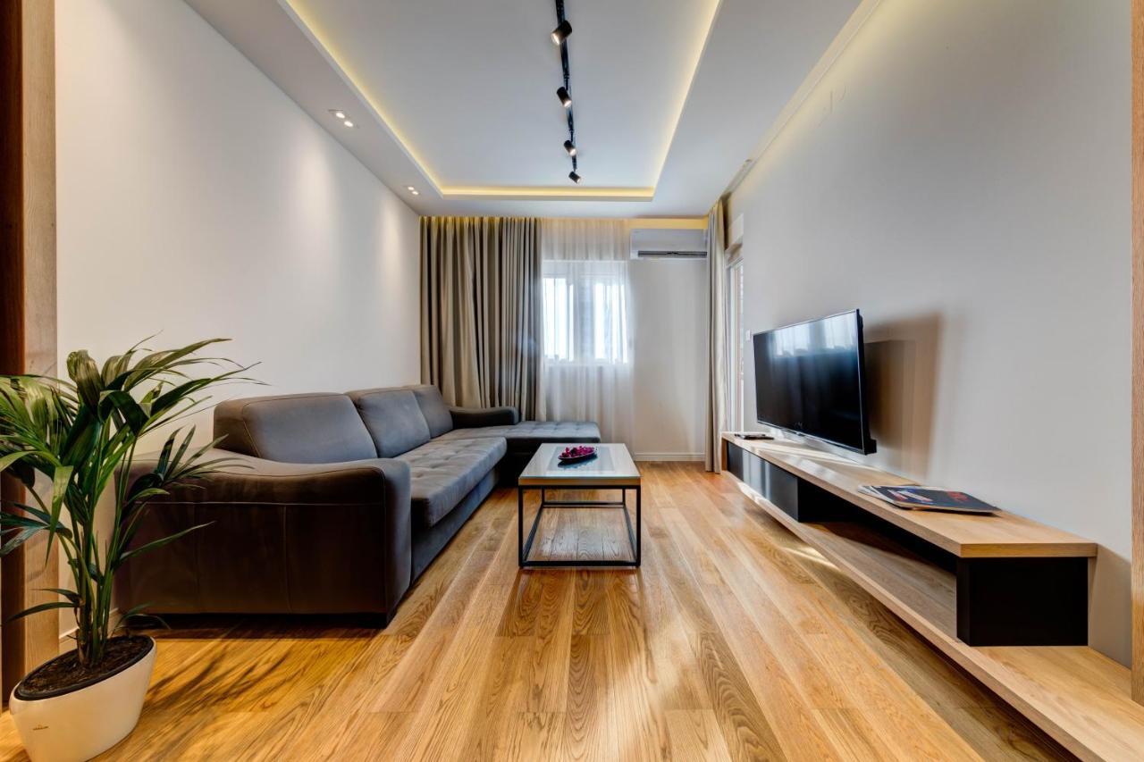 Apart Compliment Podgorica Bagian luar foto
